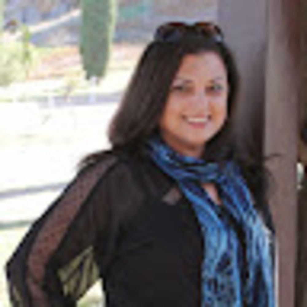 Meet your Posher, Maria